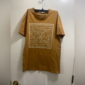 Ariat Boyfriend fit small Brown Graphic T-Shirt